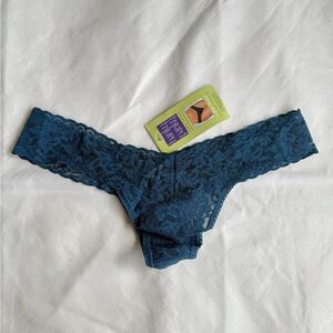 NWT Hanky Panky 4911 Signature Lace Low Rise Thong, Nori (Dark Teal)
